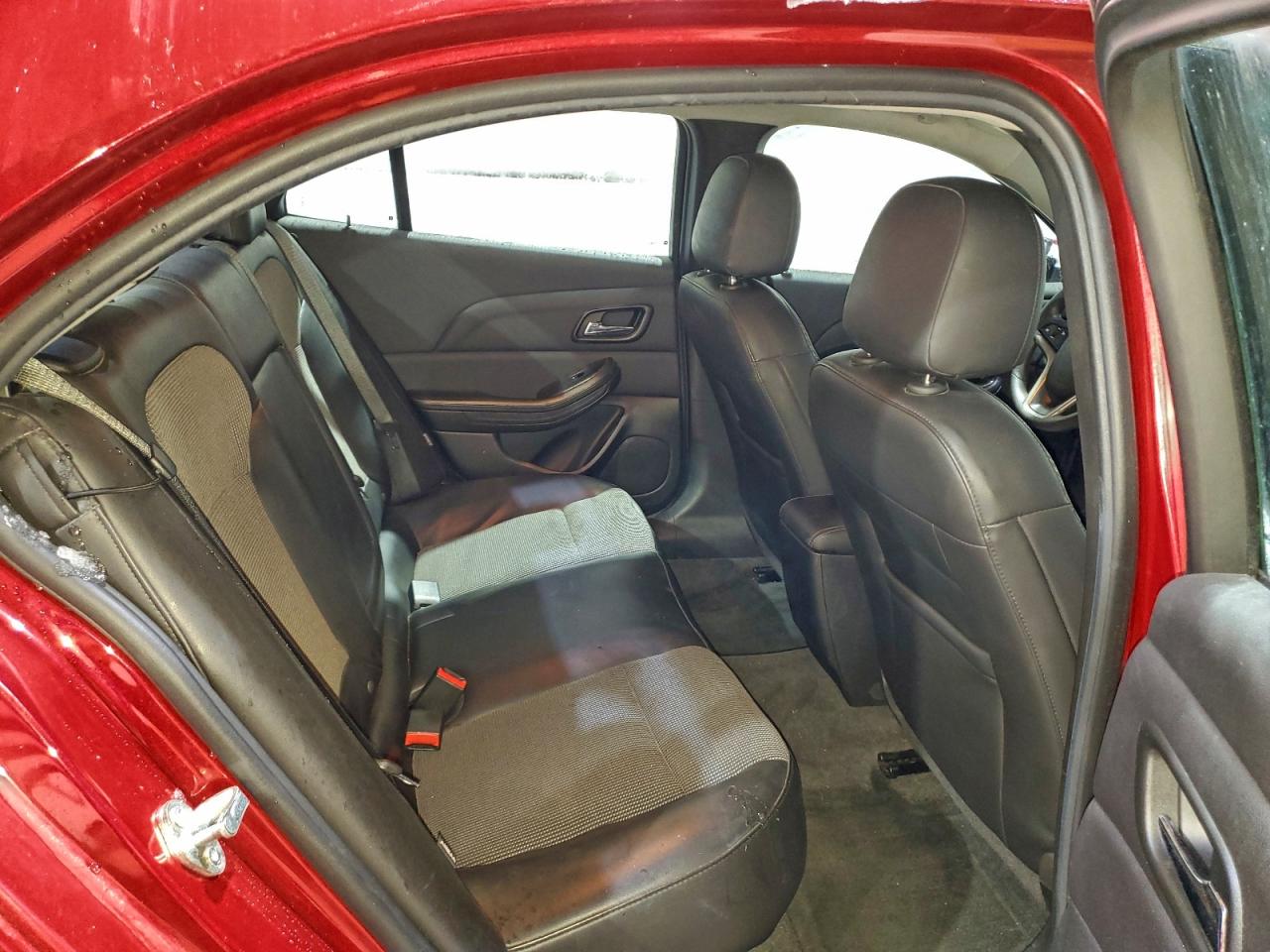 Chevrolet Malibu 1lt Image 7