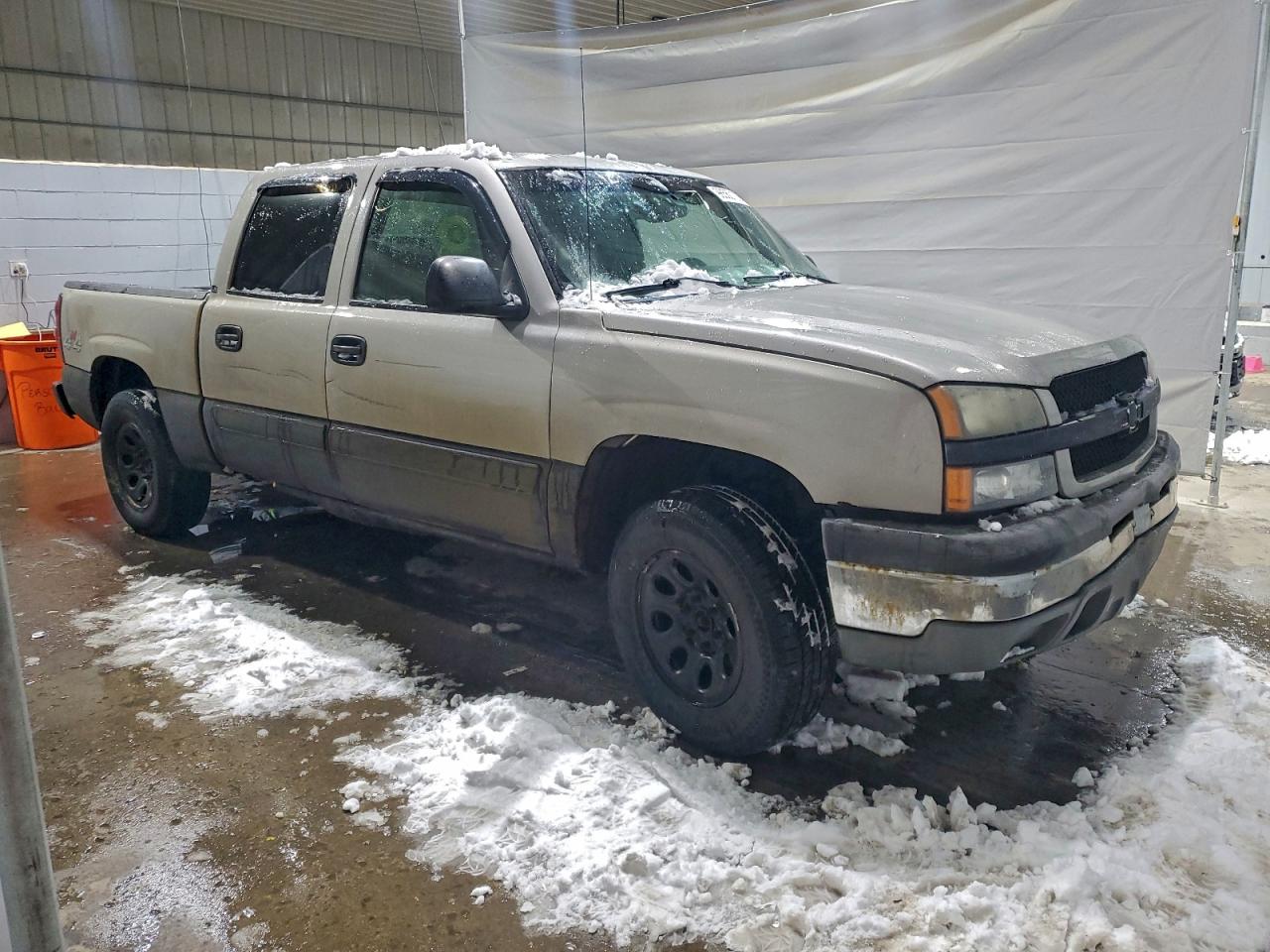 Chevrolet Silverado K1500 Image 7