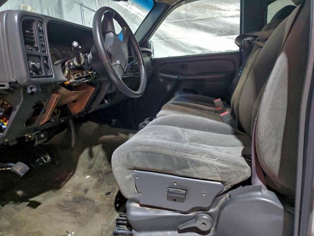 Chevrolet Silverado K1500 Image 9