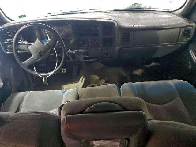 Chevrolet Silverado K1500 Image 4