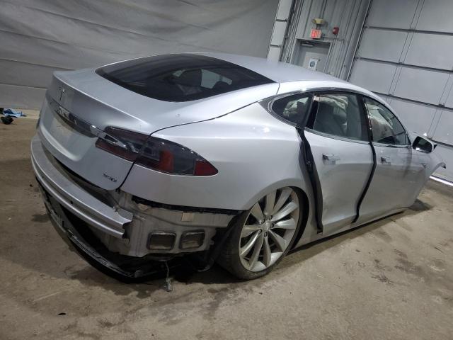 Tesla Model S Image 5