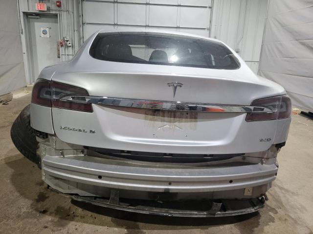 Tesla Model S Image 6
