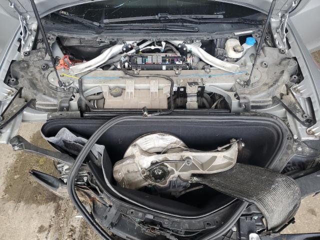 Tesla Model S Image 2