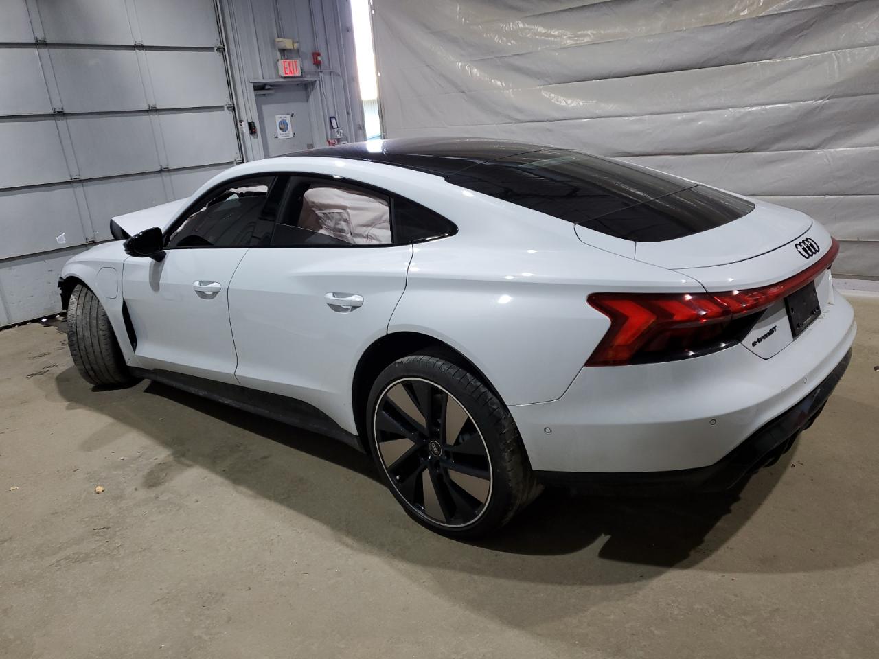 Audi e-tron Prestige Image 7