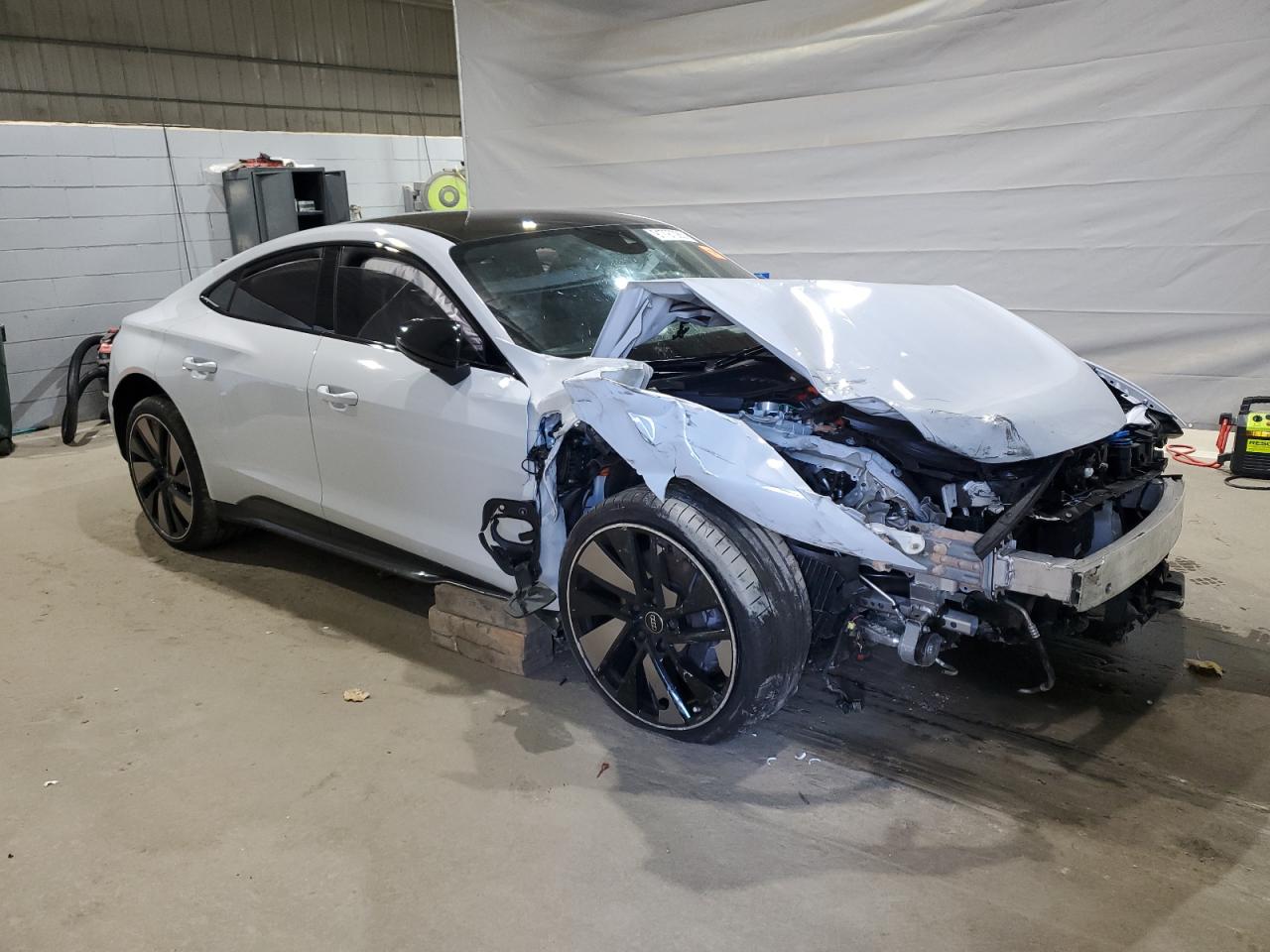 Audi e-tron Prestige Image 11