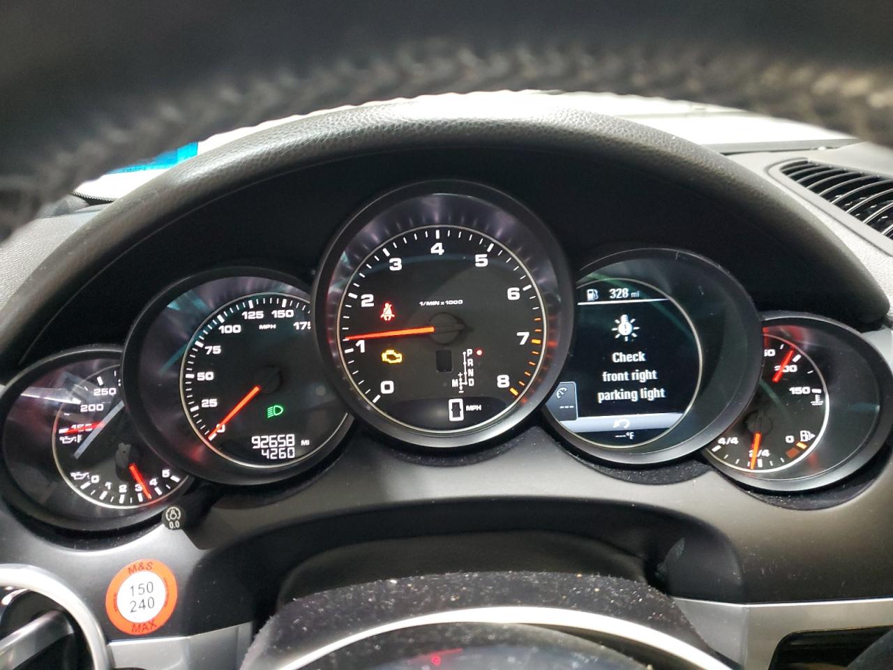 Porsche Cayenne Image 4