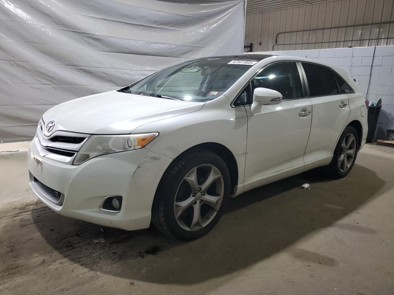 Toyota Venza Le Image 1