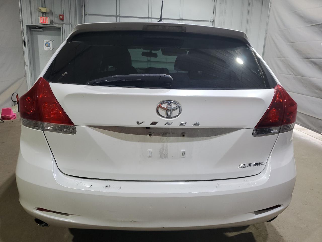 Toyota Venza Le Image 3