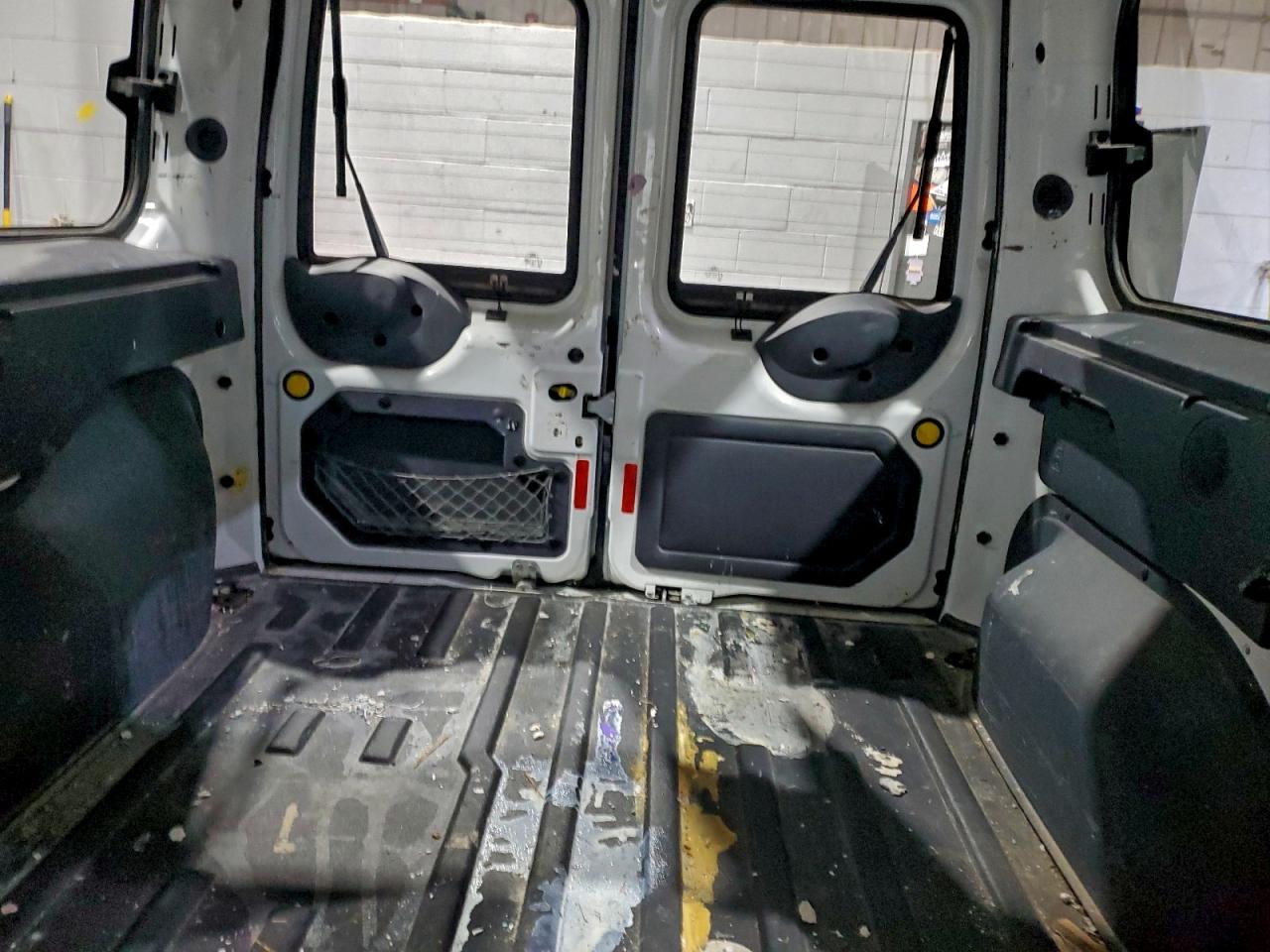 Ford Transit Xlt Premium Image 9