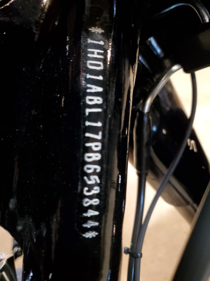 Harley-Davidson Flhxst Image 9