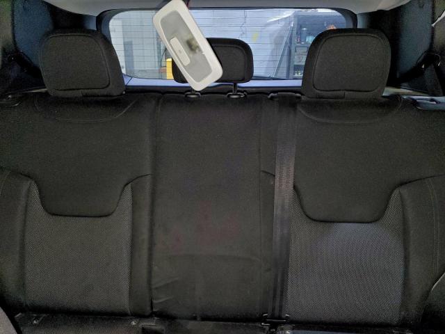 Jeep Renegade Sport Image 12