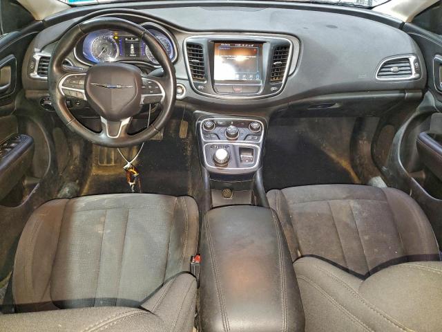 Chrysler 200 Limited Image 10