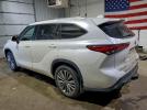 Toyota Highlander Hybrid Platinum Image 2