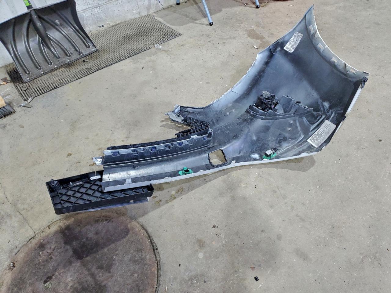 Toyota Highlander Hybrid Platinum Image 9