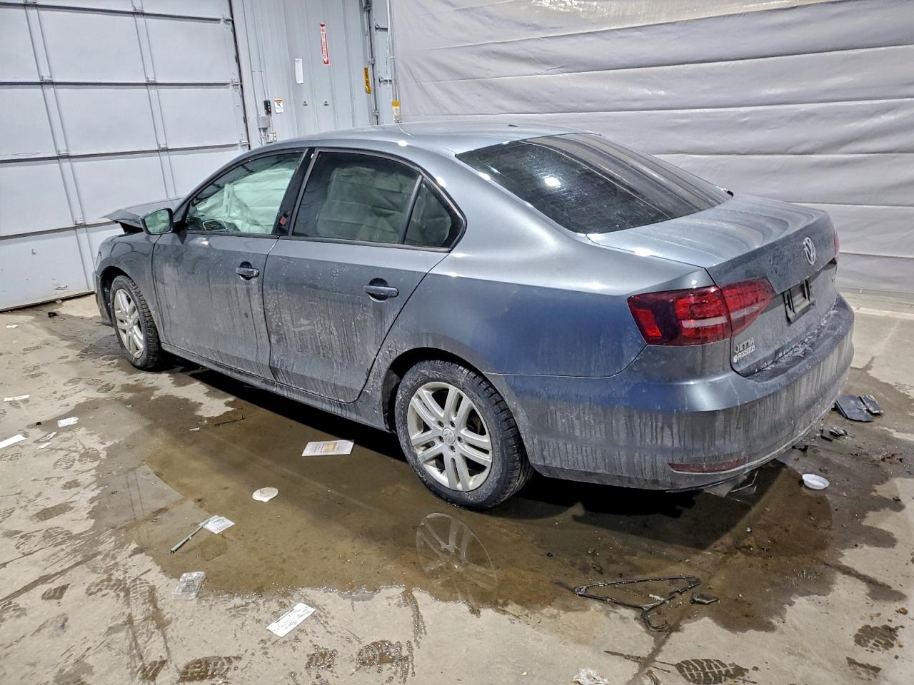 Volkswagen Jetta S Image 12