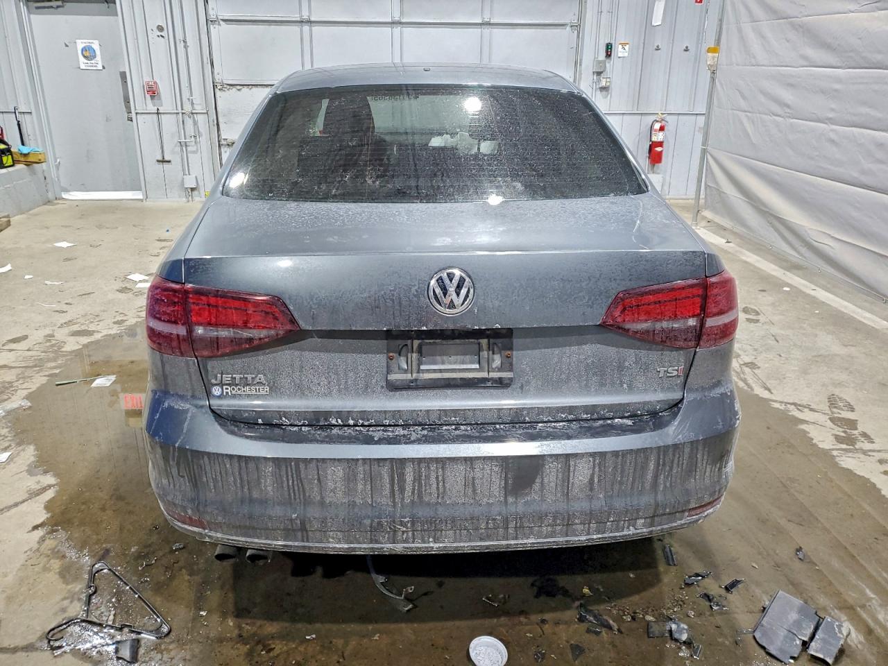 Volkswagen Jetta S Image 11