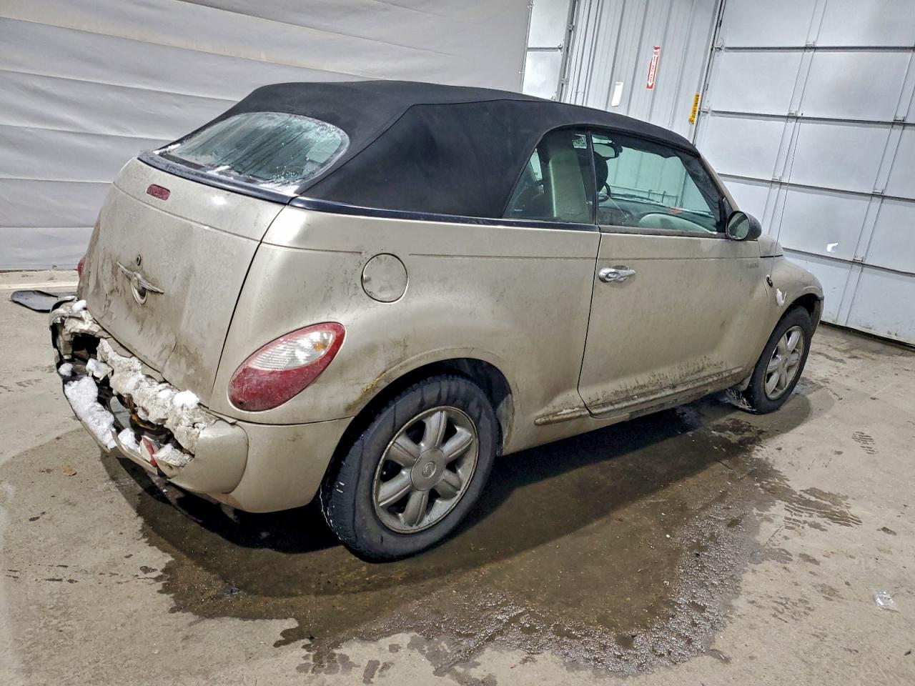 Chrysler PT Cruiser Image 4