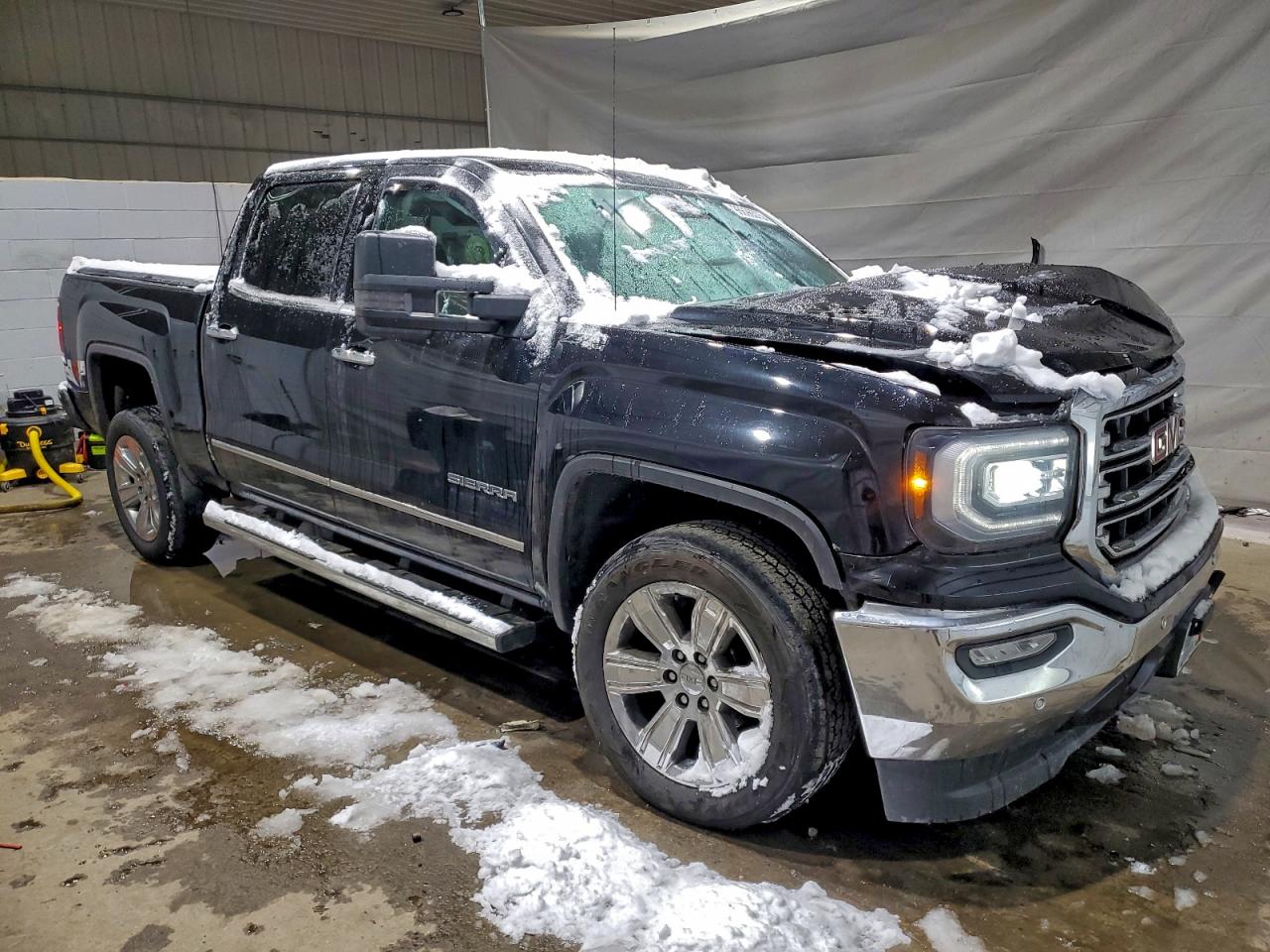 GMC Sierra K1500 Slt Image 2