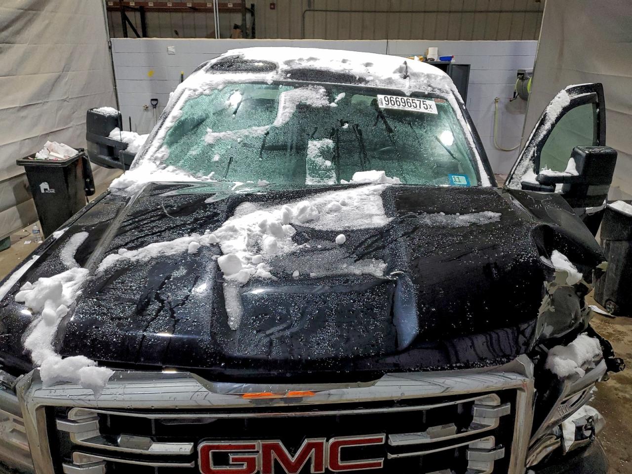 GMC Sierra K1500 Slt Image 8