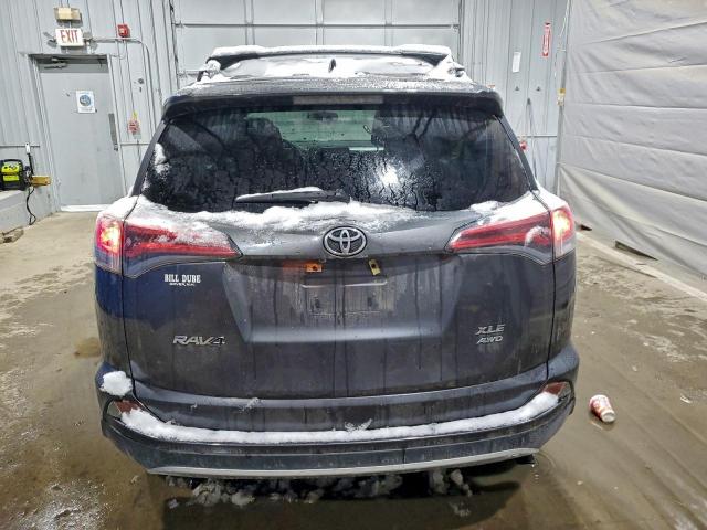 Toyota RAV4 Xle Image 11