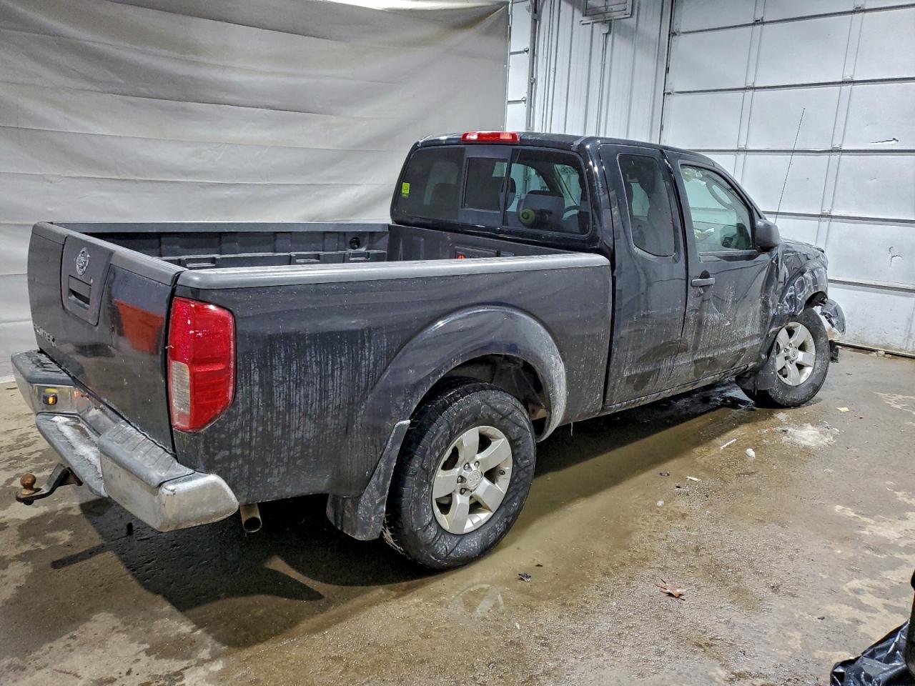 Nissan Frontier Sv Image 5