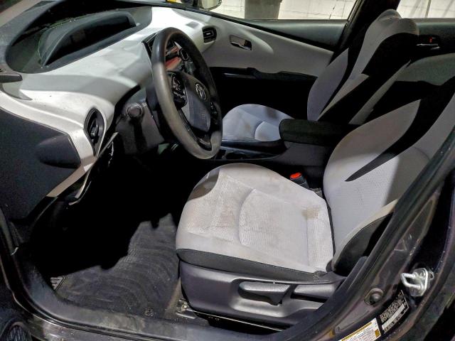 Toyota Prius Image 2