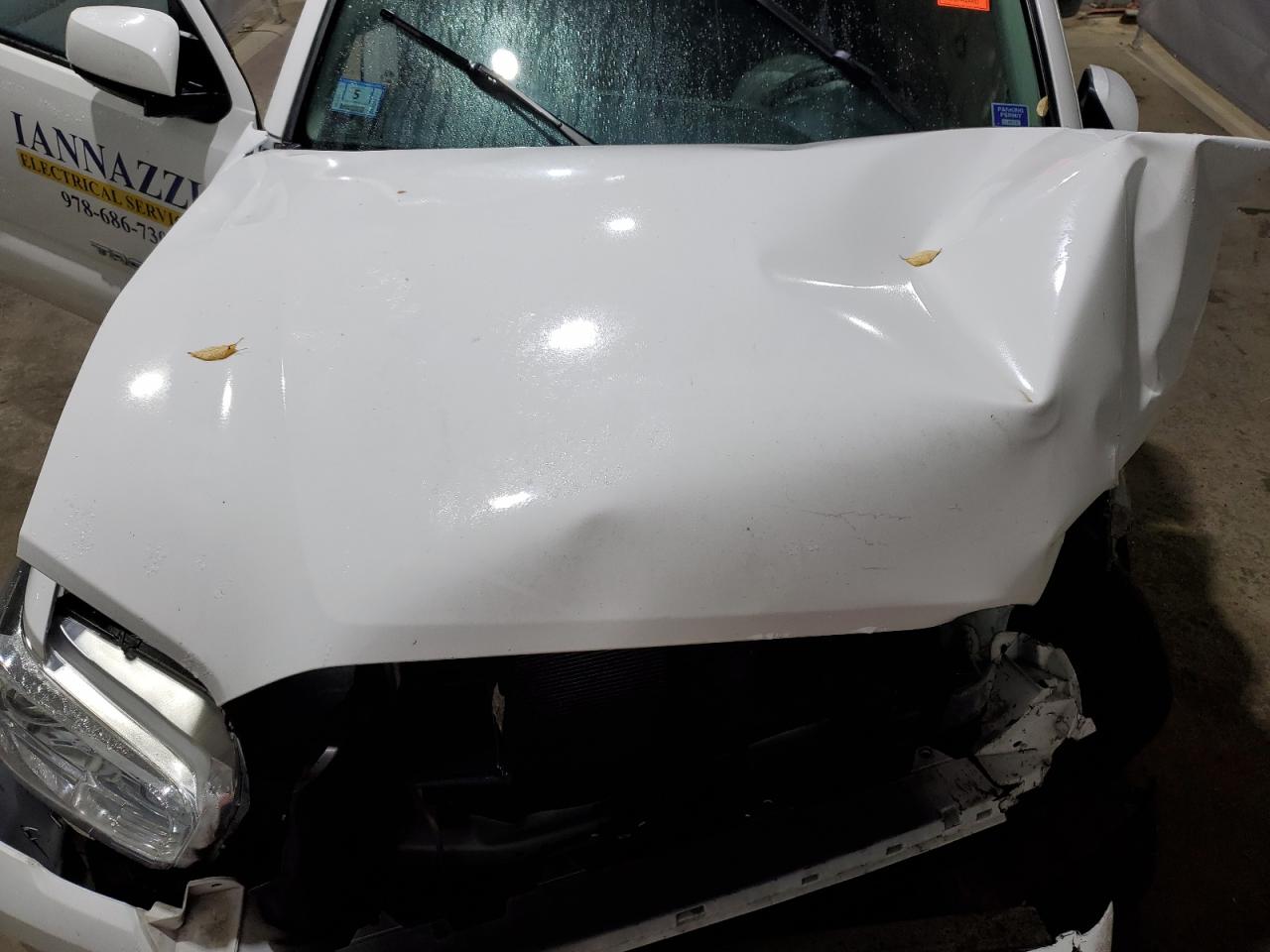 Toyota Tacoma Access Cab Image 9