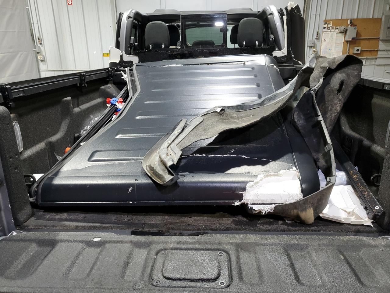 Jeep Gladiator Sport Image 9