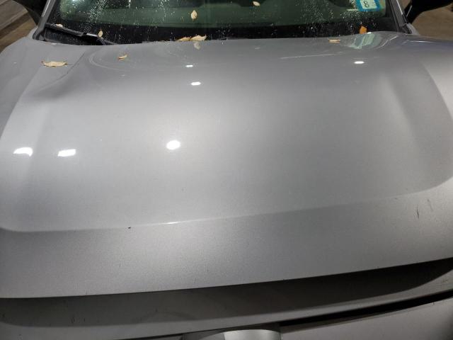 Toyota RAV4 Le Image 8