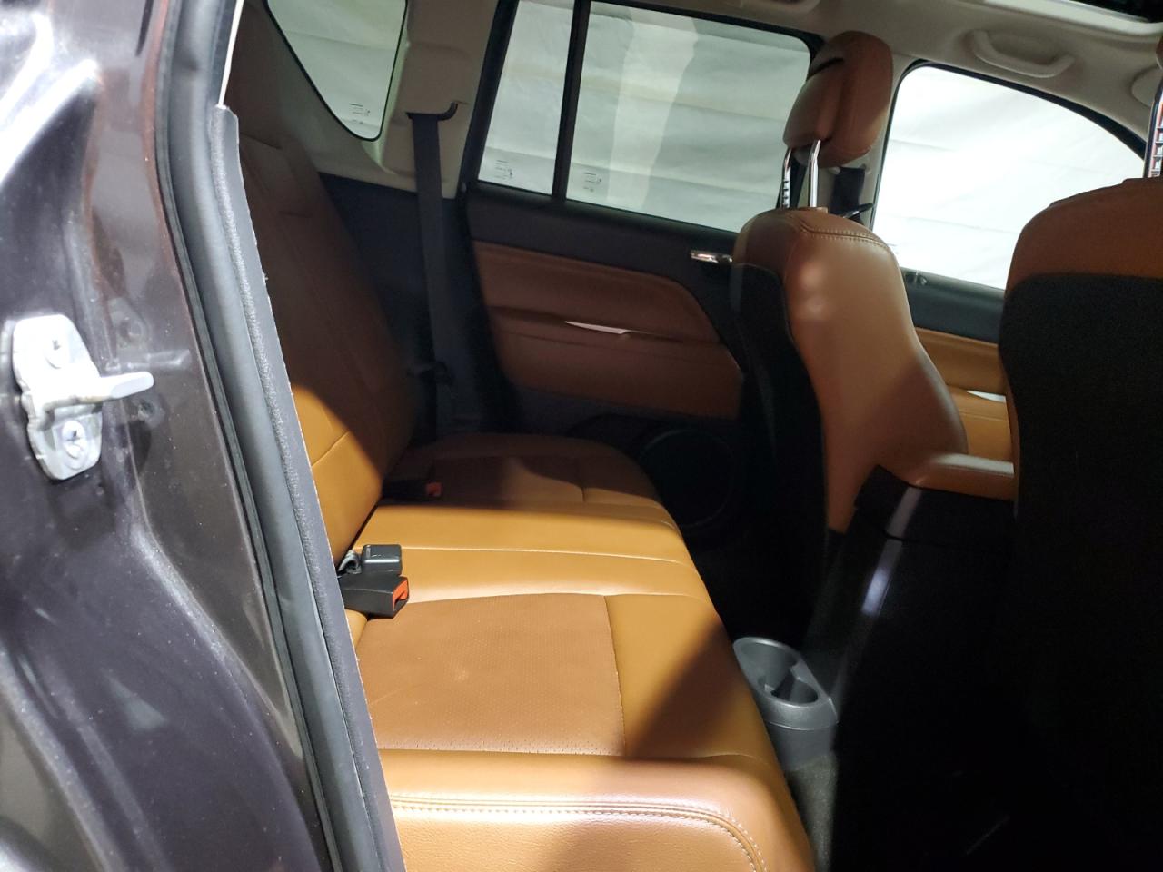 Jeep Compass Limited Image 9