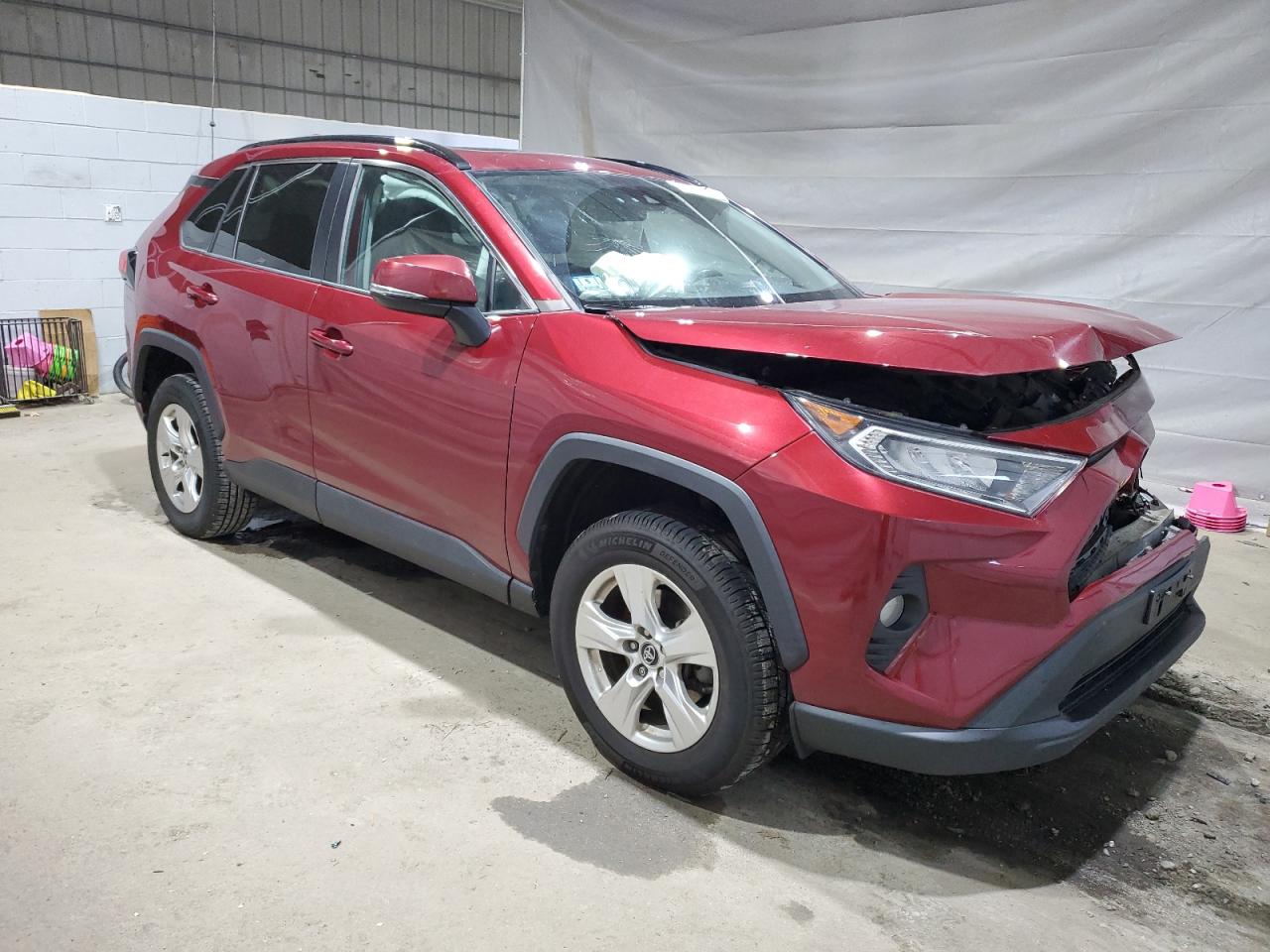 Toyota RAV4 Xle Image 5