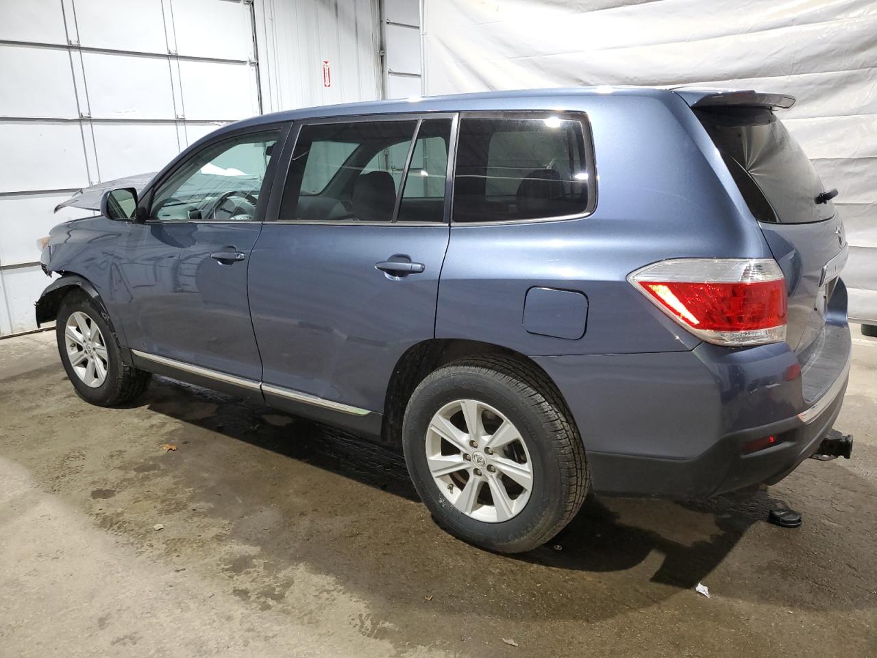 Toyota Highlander Base Image 4