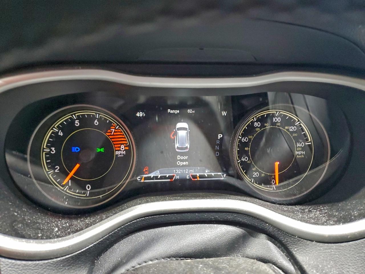 Jeep Cherokee Trailhawk Image 8