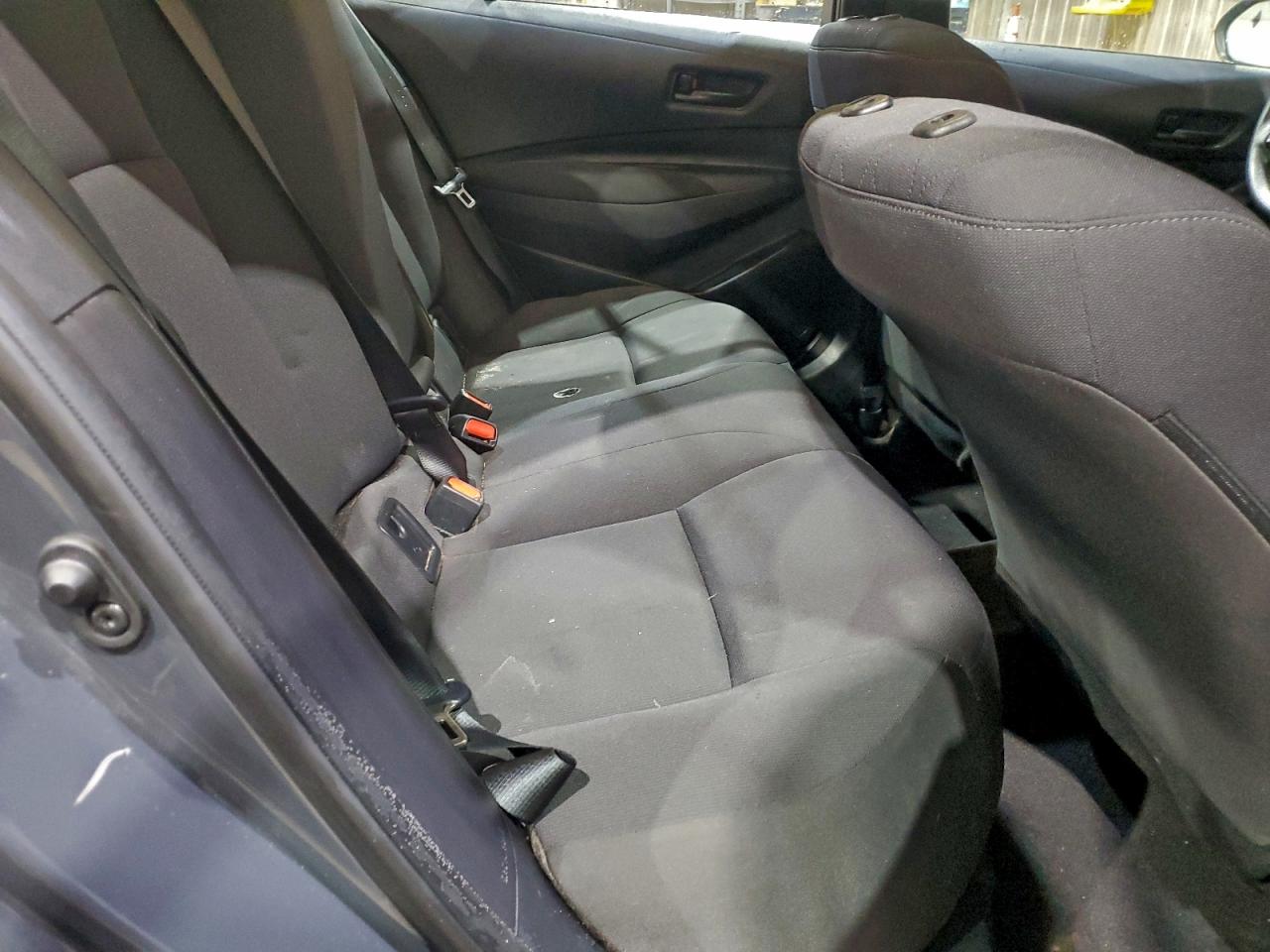 Toyota Corolla Le Image 2