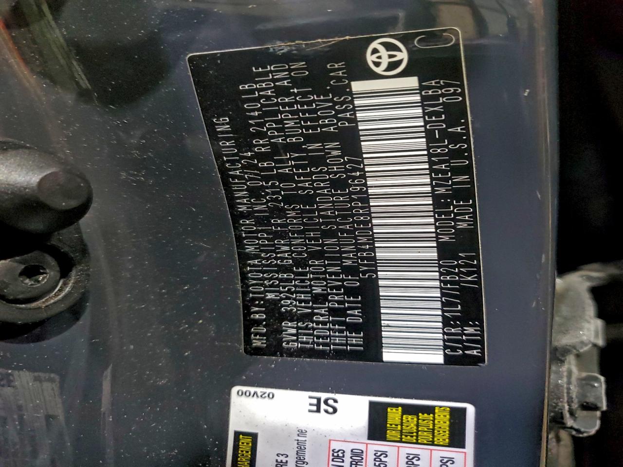 Toyota Corolla Le Image 13