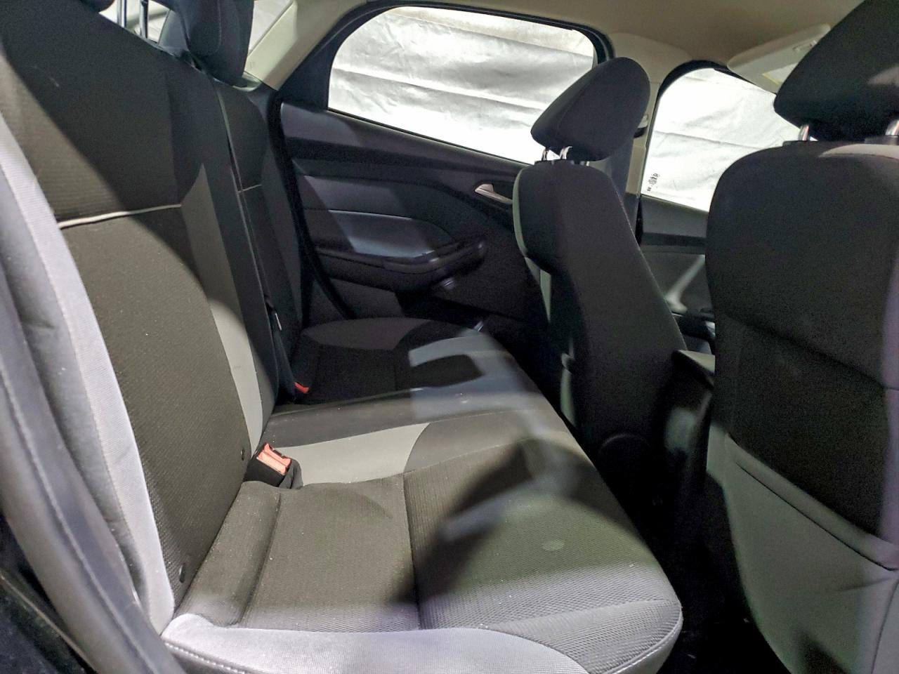 Ford Focus Se Image 5