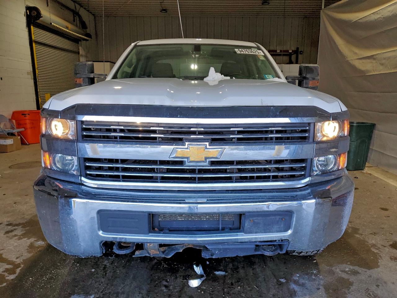 Chevrolet Silverado K2500 Heavy Duty Image 3