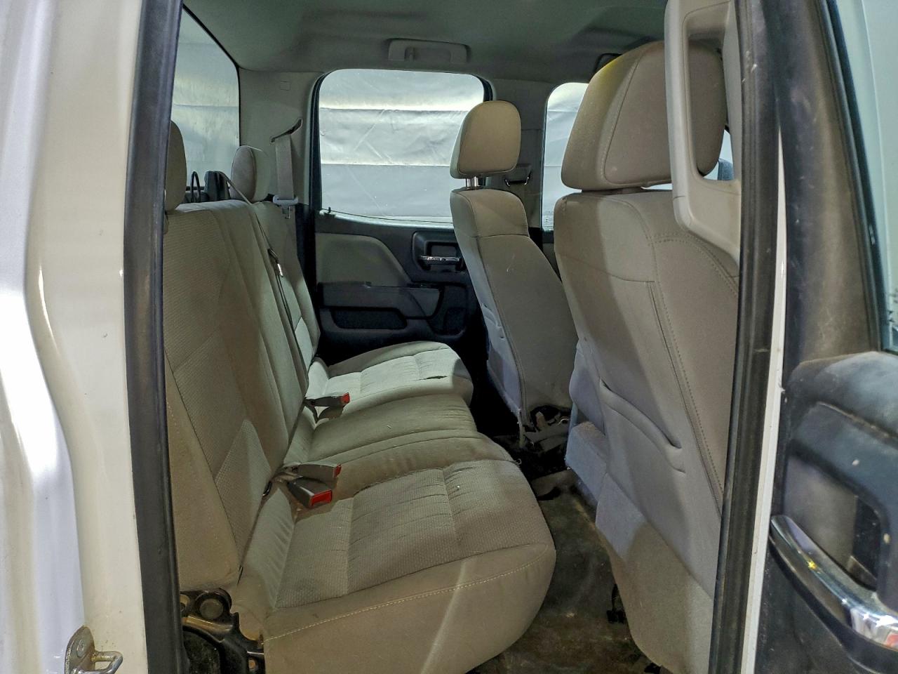 Chevrolet Silverado K2500 Heavy Duty Image 8