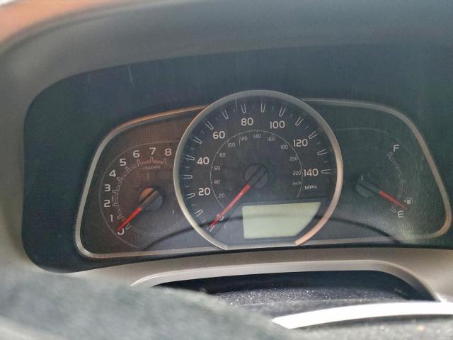 Toyota RAV4 Le Image 12