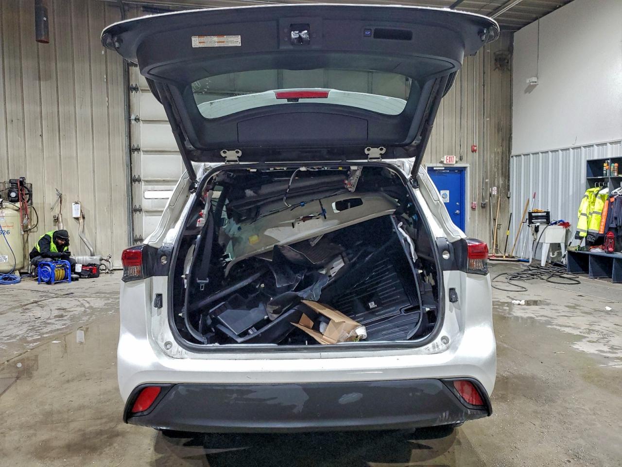 Toyota Highlander Xle Image 11