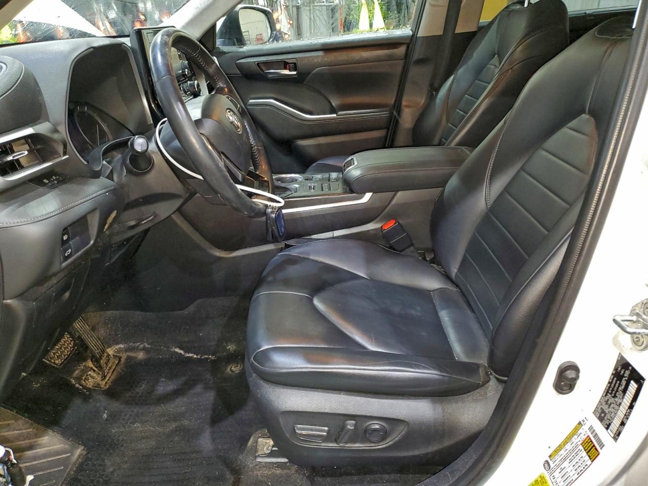 Toyota Highlander Xle Image 12