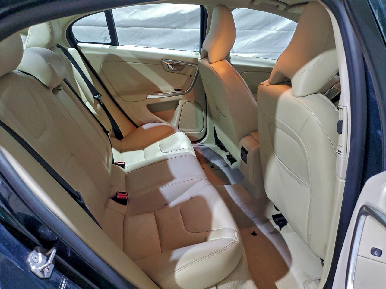 Volvo S60 Premier Image 5