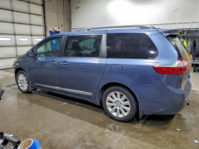 Toyota Sienna Xle Image 7