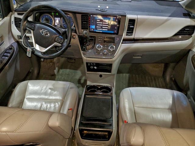 Toyota Sienna Xle Image 14