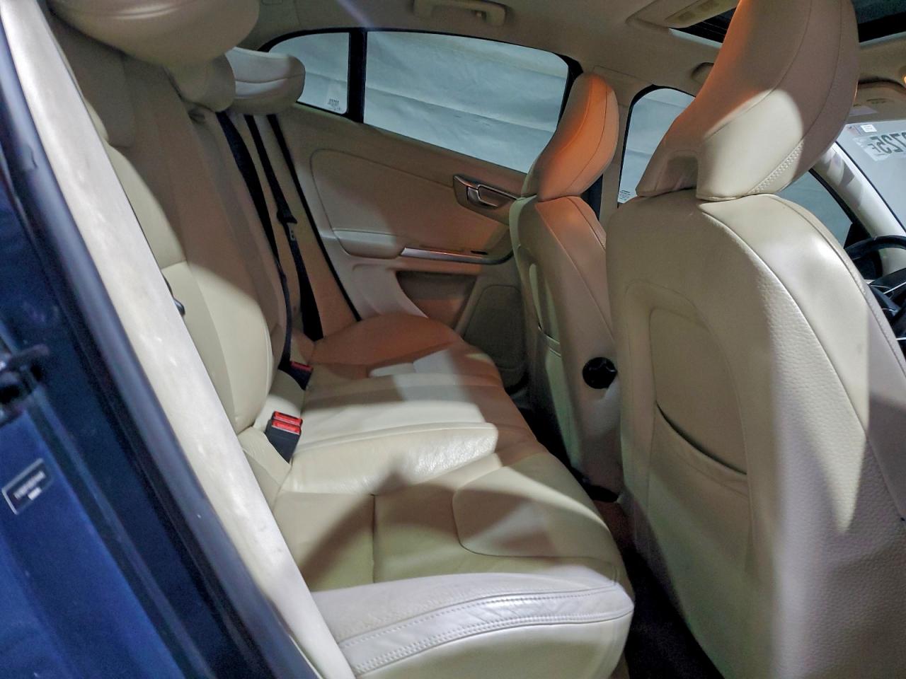 Volvo S60 T6 Image 9