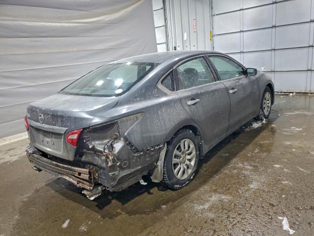 Nissan Altima 2.5 Image 2