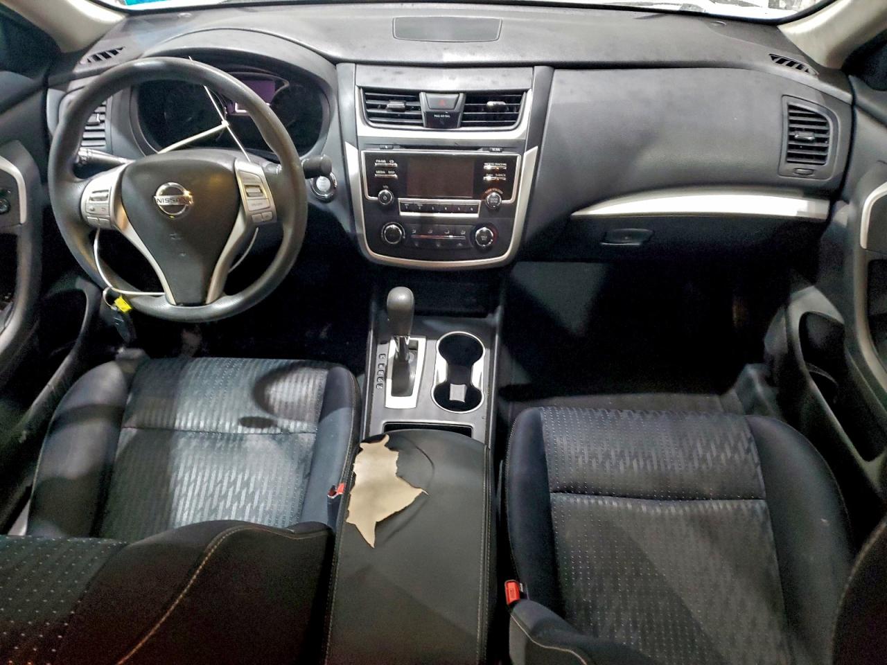 Nissan Altima 2.5 Image 7