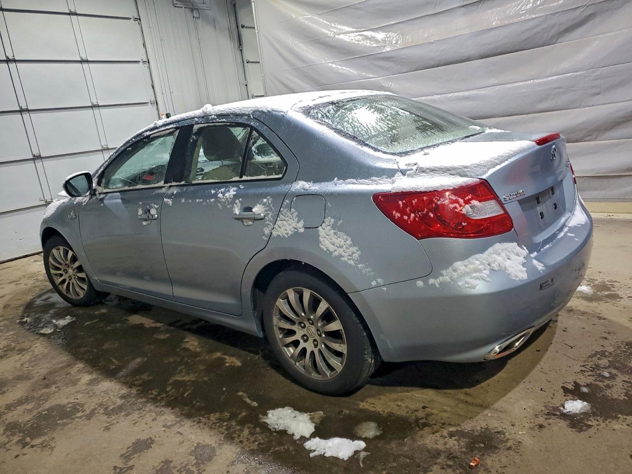 Suzuki Kizashi Se Image 5