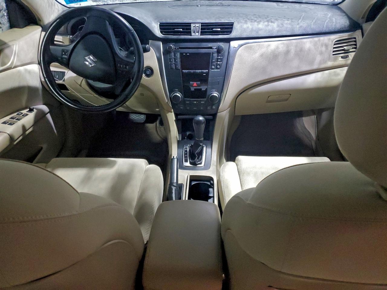 Suzuki Kizashi Se Image 6