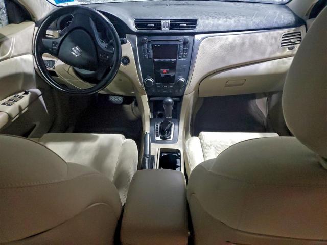 Suzuki Kizashi Se Image 6